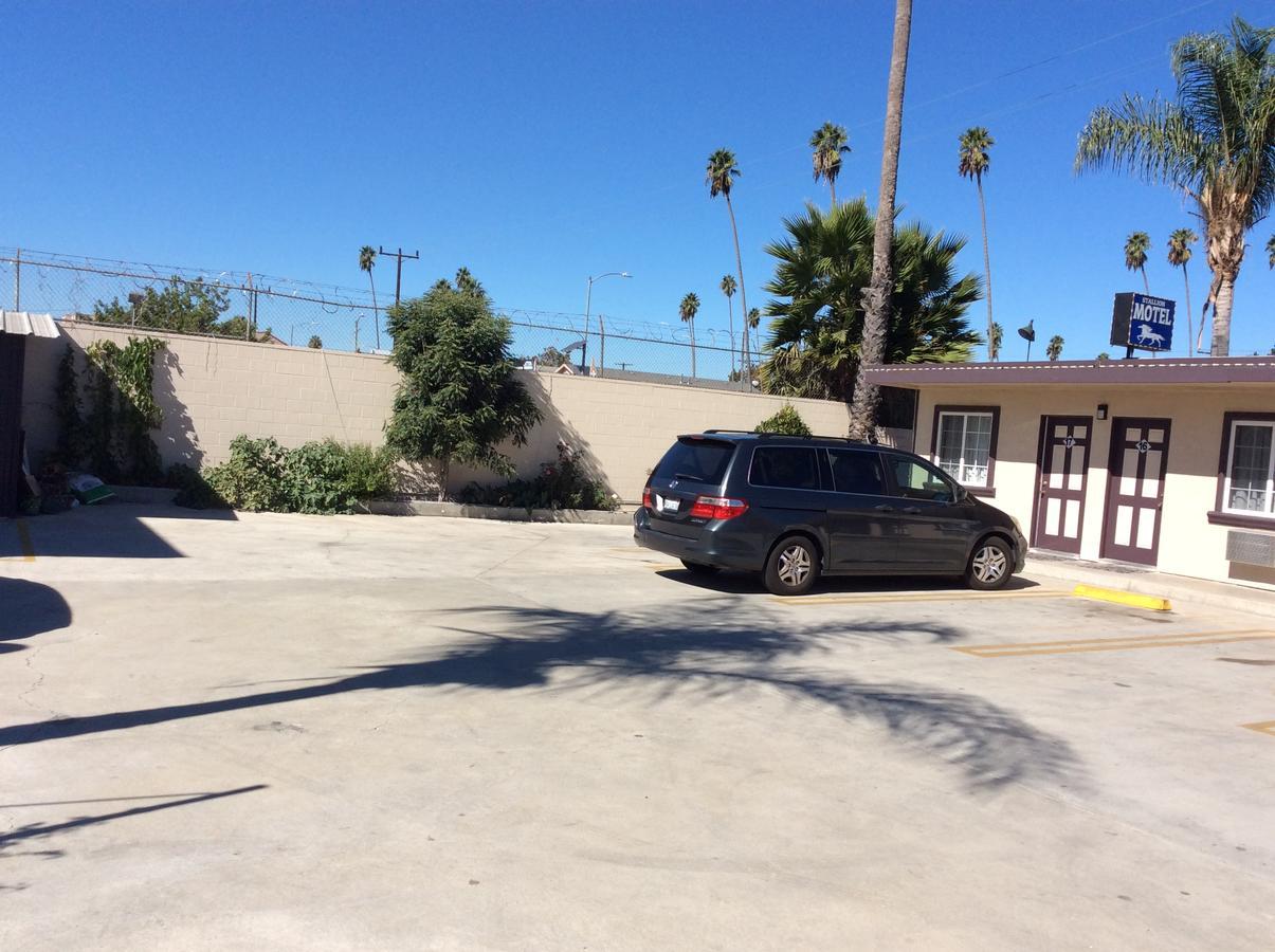Stallion Motel Los Angeles Exterior photo
